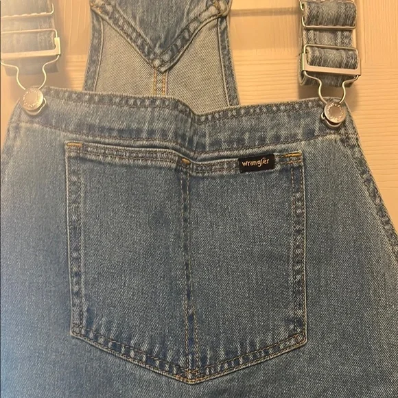 Wrangler Blue Denim Overalls Classic Style - Picture 1 of 2